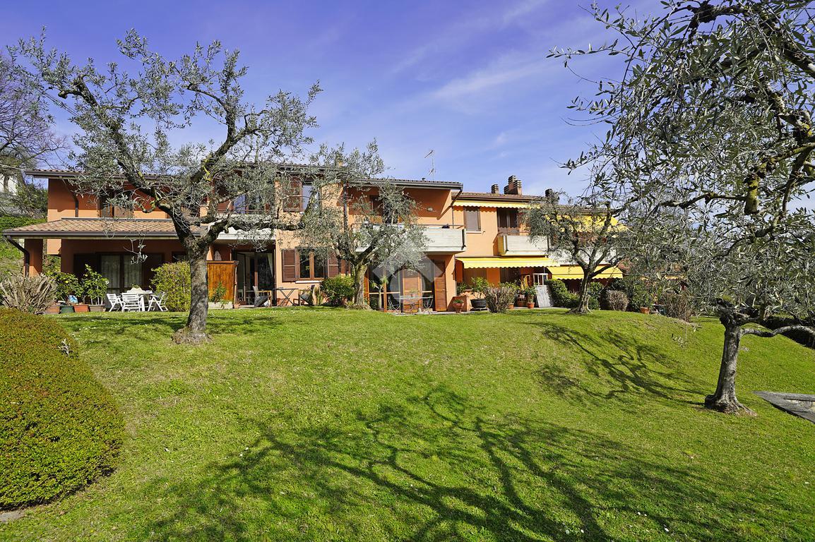 Villa a schiera in vendita a Gardone Riviera