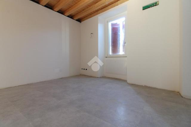 2-room flat in Via Giovanni Quarena, Gavardo - Photo 1