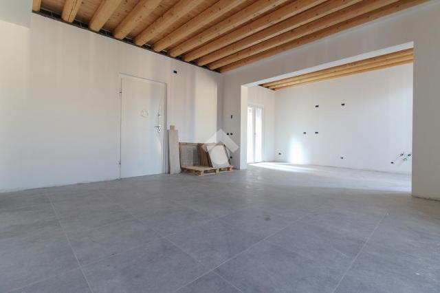 2-room flat in Via Giovanni Quarena, Gavardo - Photo 1