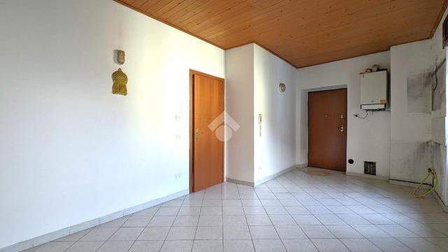 3-room flat in Via IV Novembre 15, Artogne - Photo 1