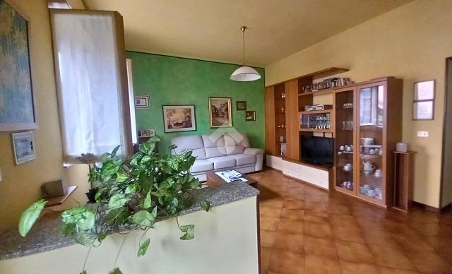 3-room flat in Via Papa Giovanni XXIII 19, Pisogne - Photo 1