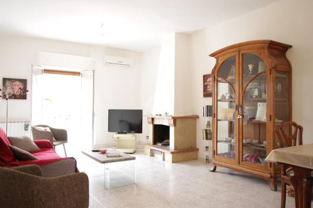 4-room flat in Via Cesare Battisti, Termoli - Photo 1