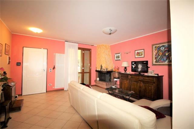 Terraced house in Viale Aldo Moro, Cavriglia - Photo 1