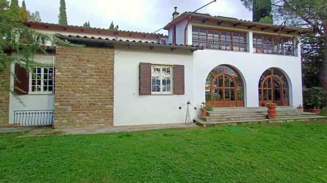 Mansion in Setteponti, Castelfranco Piandiscò - Photo 1