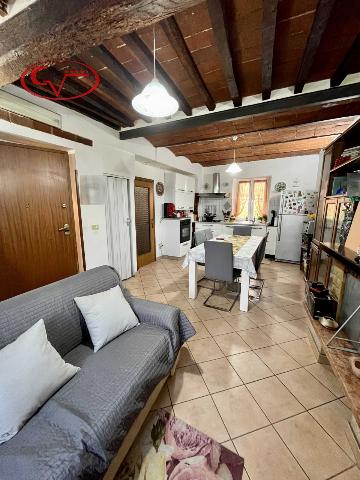 4-room flat in Via di Campogialli, 2, Terranuova Bracciolini - Photo 1