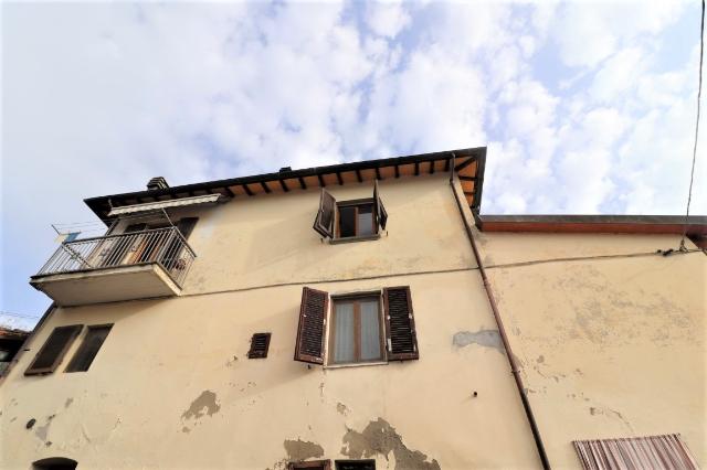 Terraced house in Via Pacinotti, Montevarchi - Photo 1