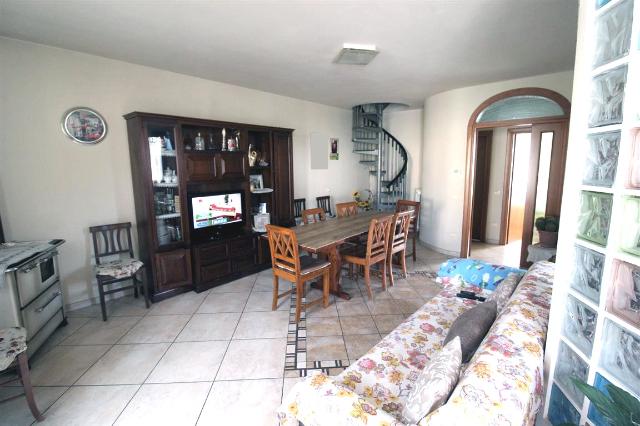 Terraced house in Via Fratelli Cervi, Loro Ciuffenna - Photo 1