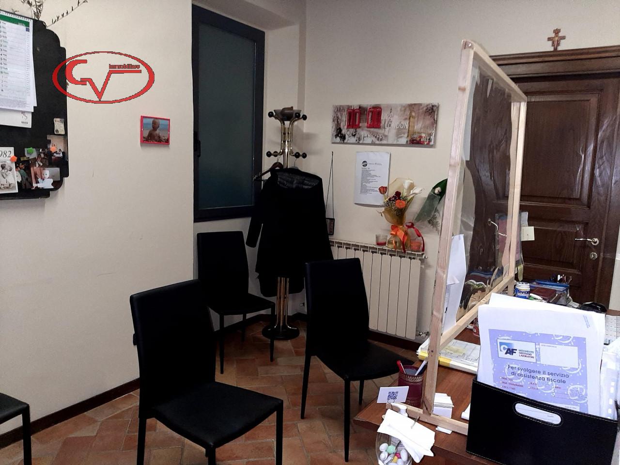 Ufficio in affitto a Montevarchi