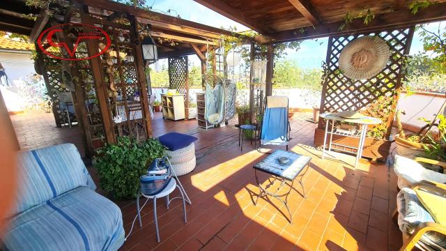 Terraced house in Via Liberazione, Bucine - Photo 1