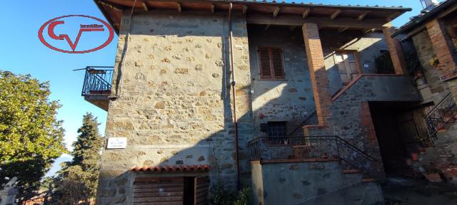 Terraced house in Via della Torre Campanaria, Montevarchi - Photo 1