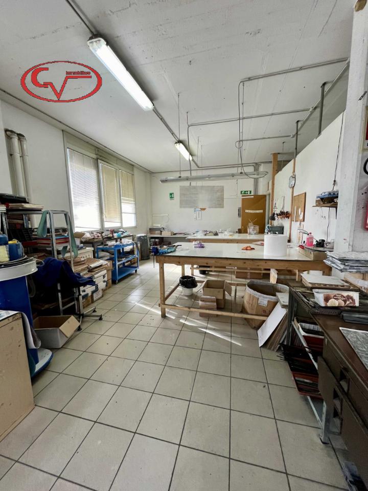 Laboratorio in Via Filippo Turati, Loro Ciuffenna, {3} - Foto 2