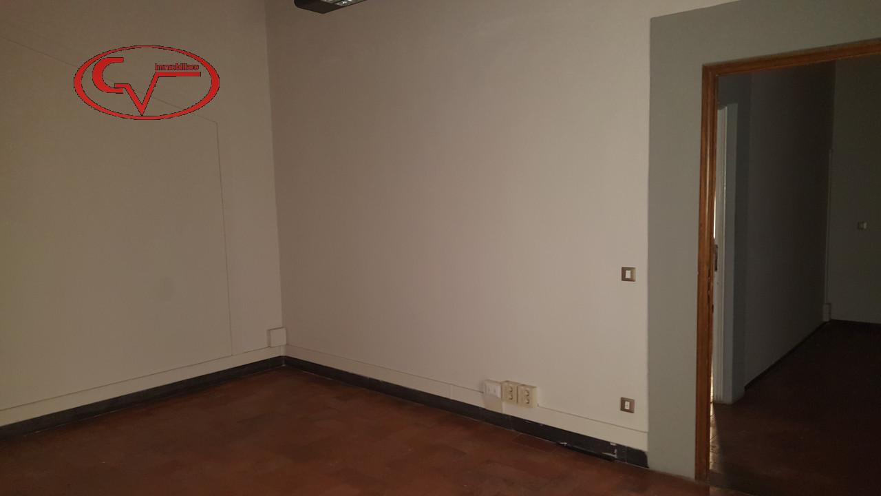 Ufficio in Corso Italia, San Giovanni Valdarno, {3} - Foto 2