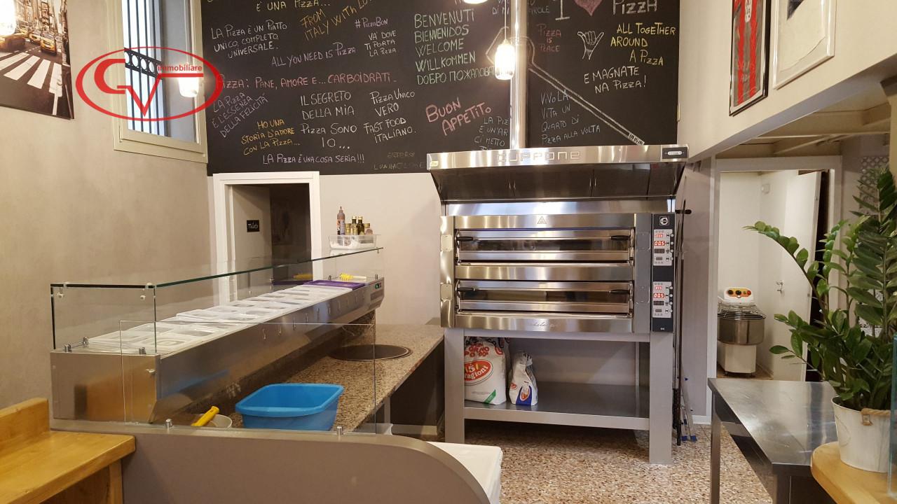 Pizzeria in San Giovanni Valdarno, San Giovanni Valdarno, {3} - Foto 1