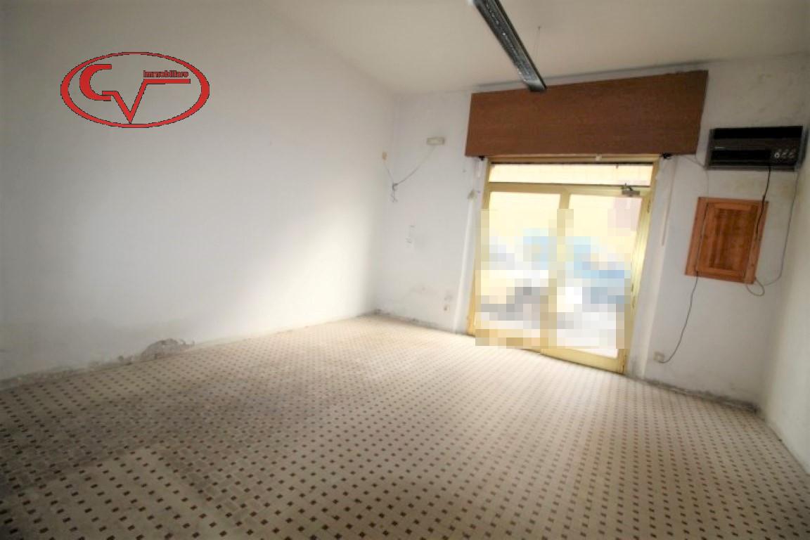 Negozio in Via Dante, Montevarchi, {3} - Foto 2
