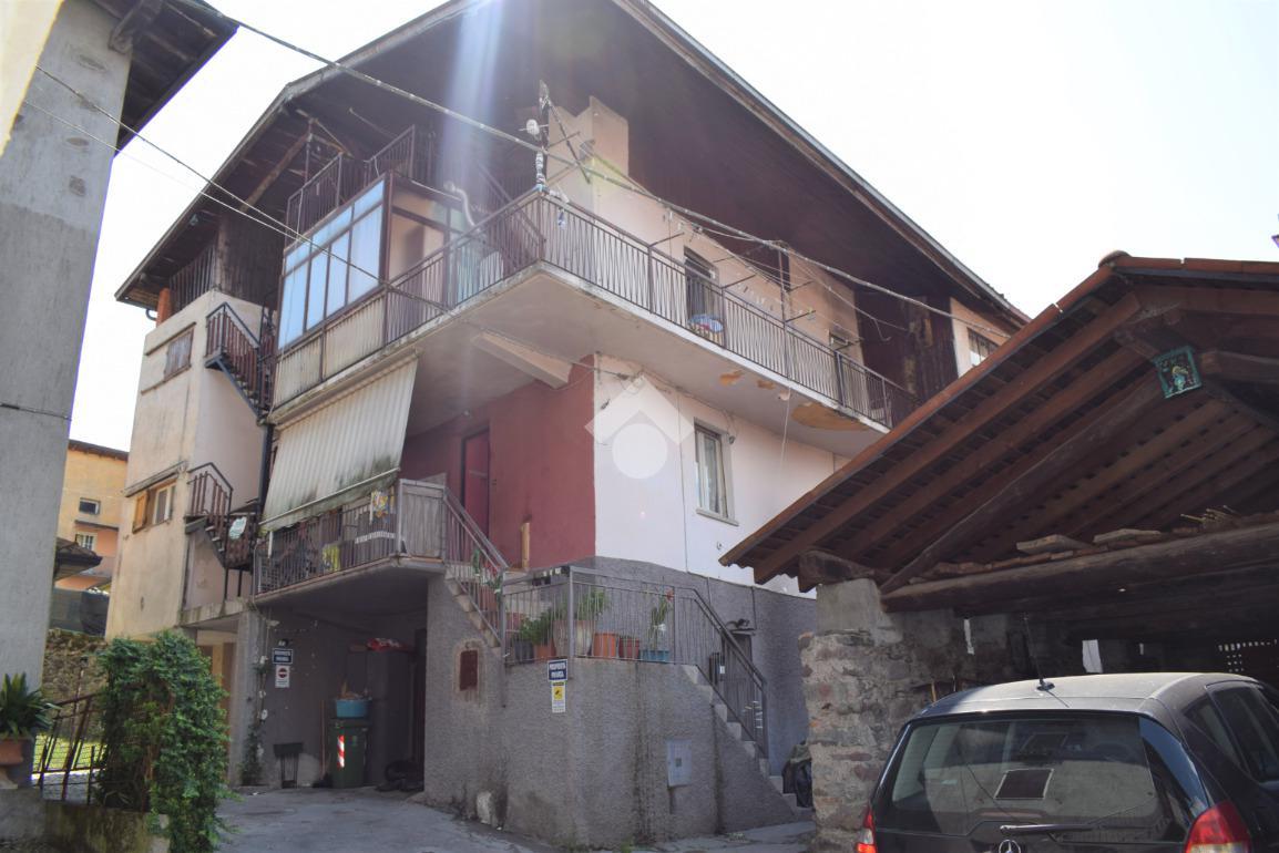Casa indipendente in vendita a Darfo Boario Terme