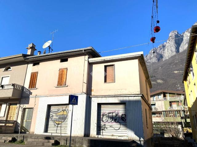 Detached house in Via Roccole 23, Darfo Boario Terme - Photo 1