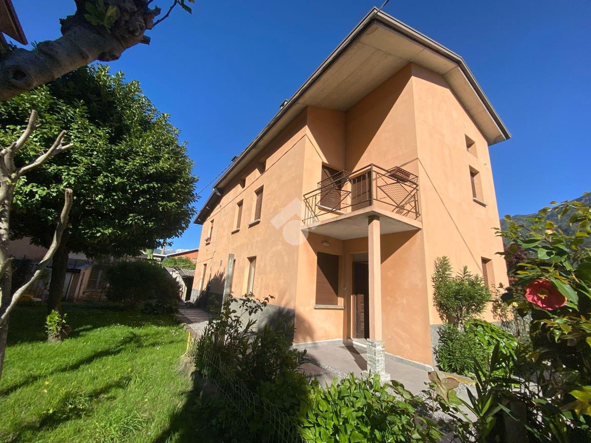 Villa in vendita a Piancogno