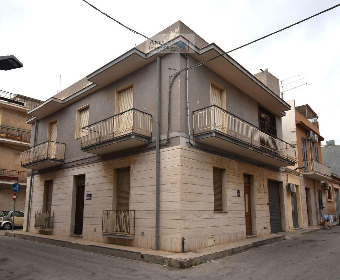 Casa indipendente in vendita a Avola
