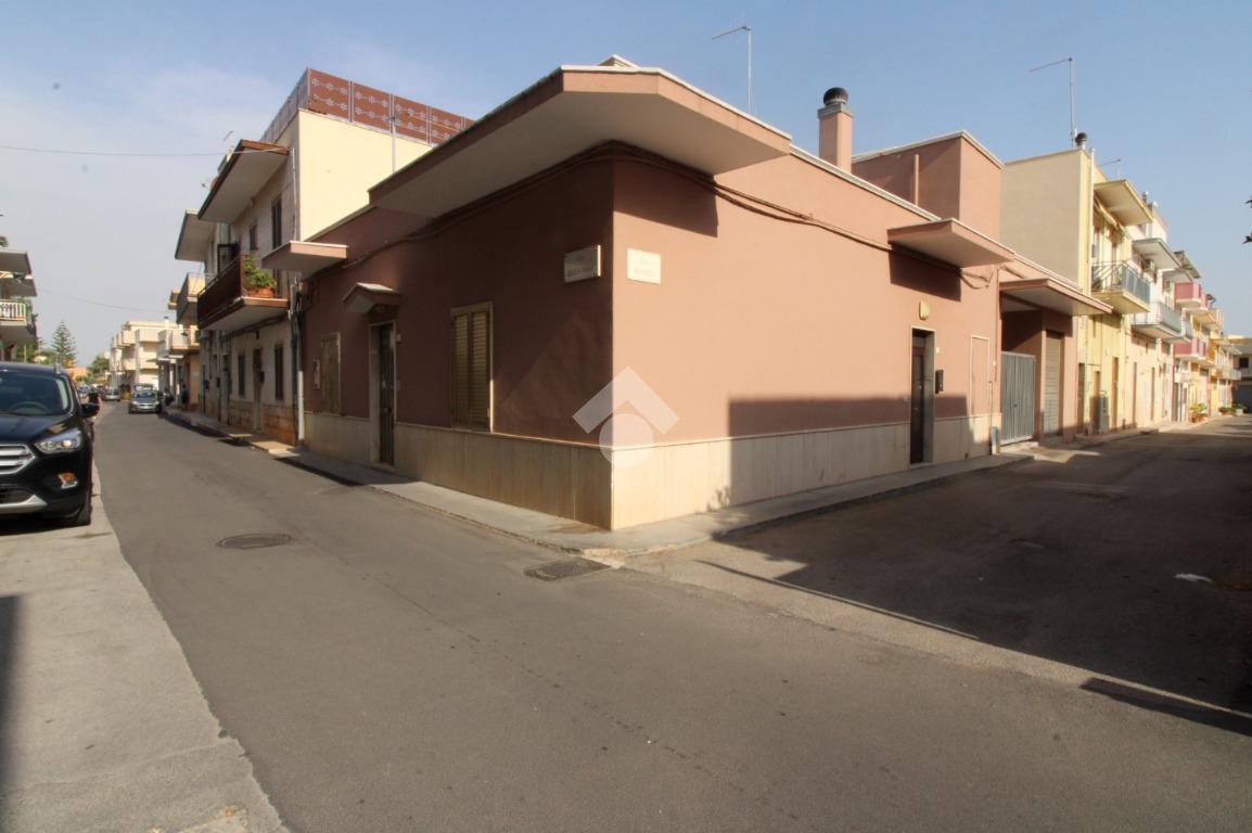 Casa indipendente in vendita a Fasano