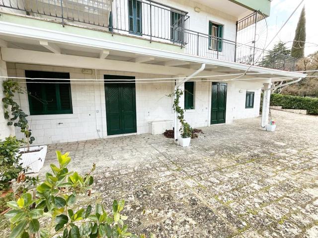 4-room flat in {3}, Viale Miramonti - Photo 1