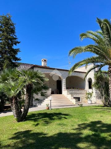 Mansion in Viale Castelluccio 46, Fasano - Photo 1