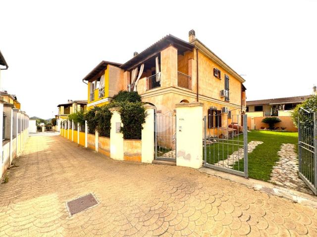 Terraced house in Via Pascoli 13, Villasimius - Photo 1