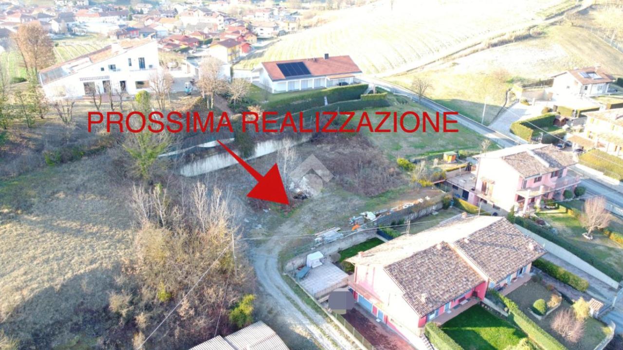 Villa in vendita a Vezza D'Alba