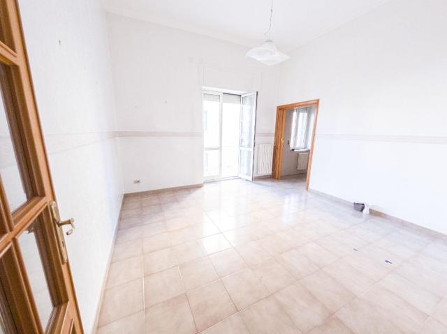 Dreizimmerwohnung in Via Giuseppe di Vagno 64, Manfredonia - Foto 1