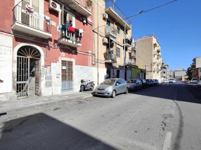 Einfamilienhaus in Via Luigi Negrelli 38, Catania - Foto 1