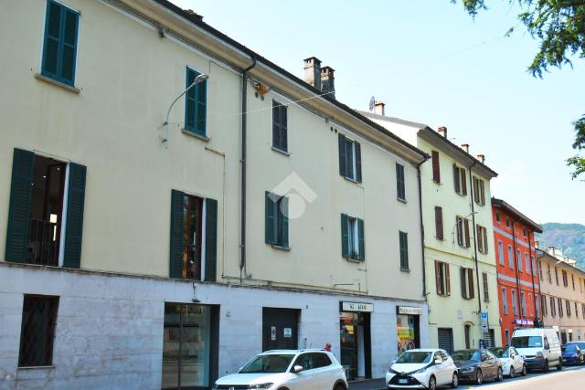 Zweizimmerwohnung in Via Luigi Dottesio 26, Como - Foto 1