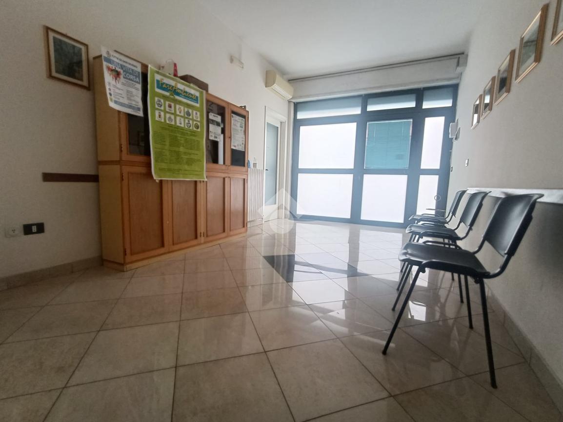 Negozio in Via Trieste 22, San Severo, {3} - Foto 2