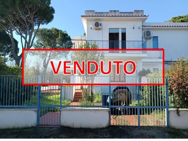 Villa in Riva del Sisto, Terracina - Foto 1