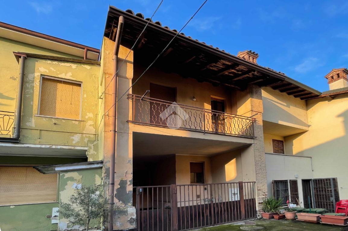 Casa indipendente in vendita a Vaiano Cremasco