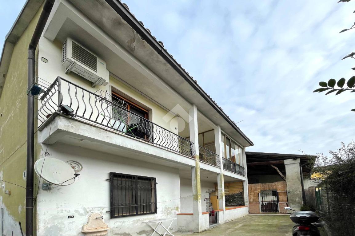 Appartamento in vendita a Chieve