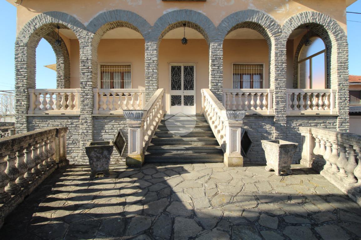 Villa in vendita a Sanfre'