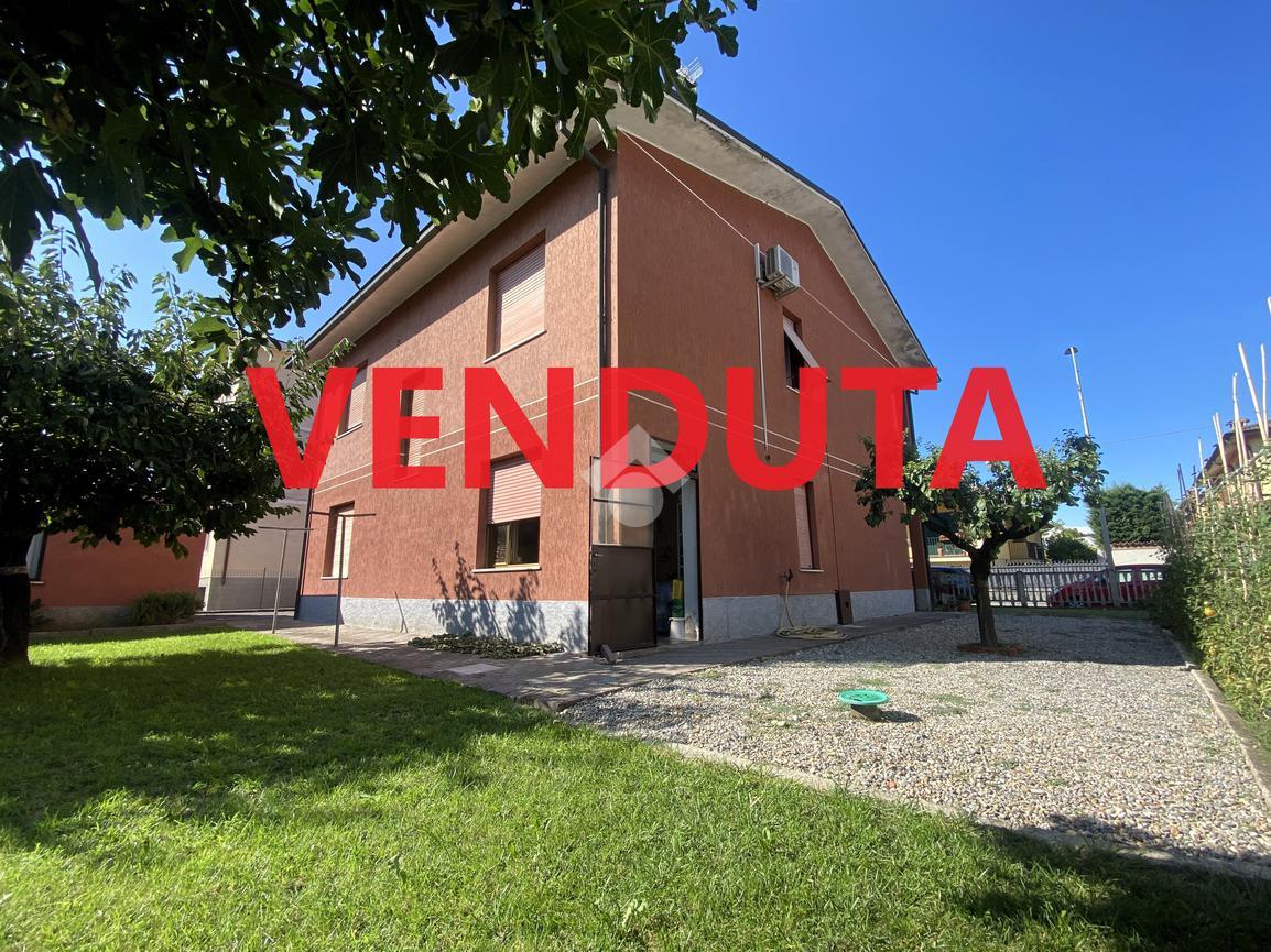 Villa in vendita a Crema