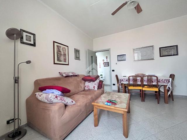 4-room flat in Via Giuseppe Schipani 3, Catanzaro - Photo 1