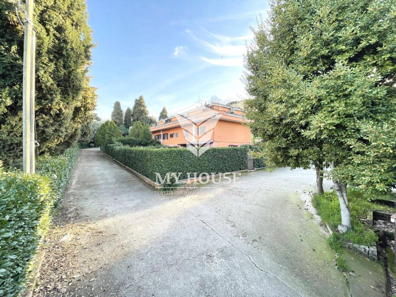 Villa in vendita a Zagarolo