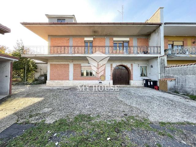 Mansion in {3}, Via Damiano Chiesa - Photo 1