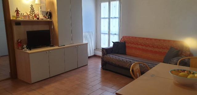 4-room flat in Piazza Antonio Vallisneri, Reggio nell'Emilia - Photo 1