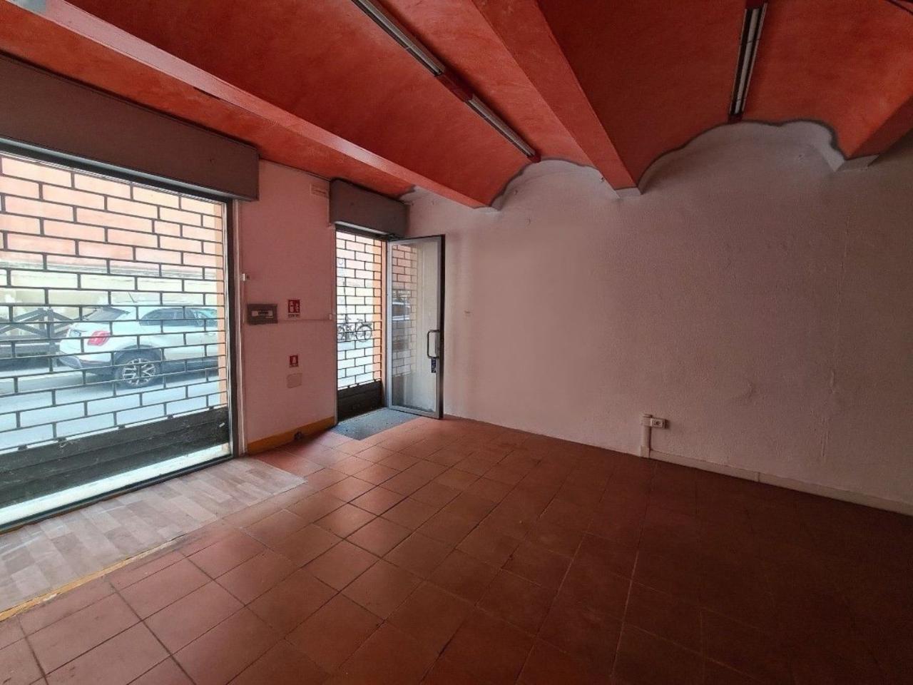 Negozio in Via San Girolamo 7, Reggio Emilia, {3} - Foto 1