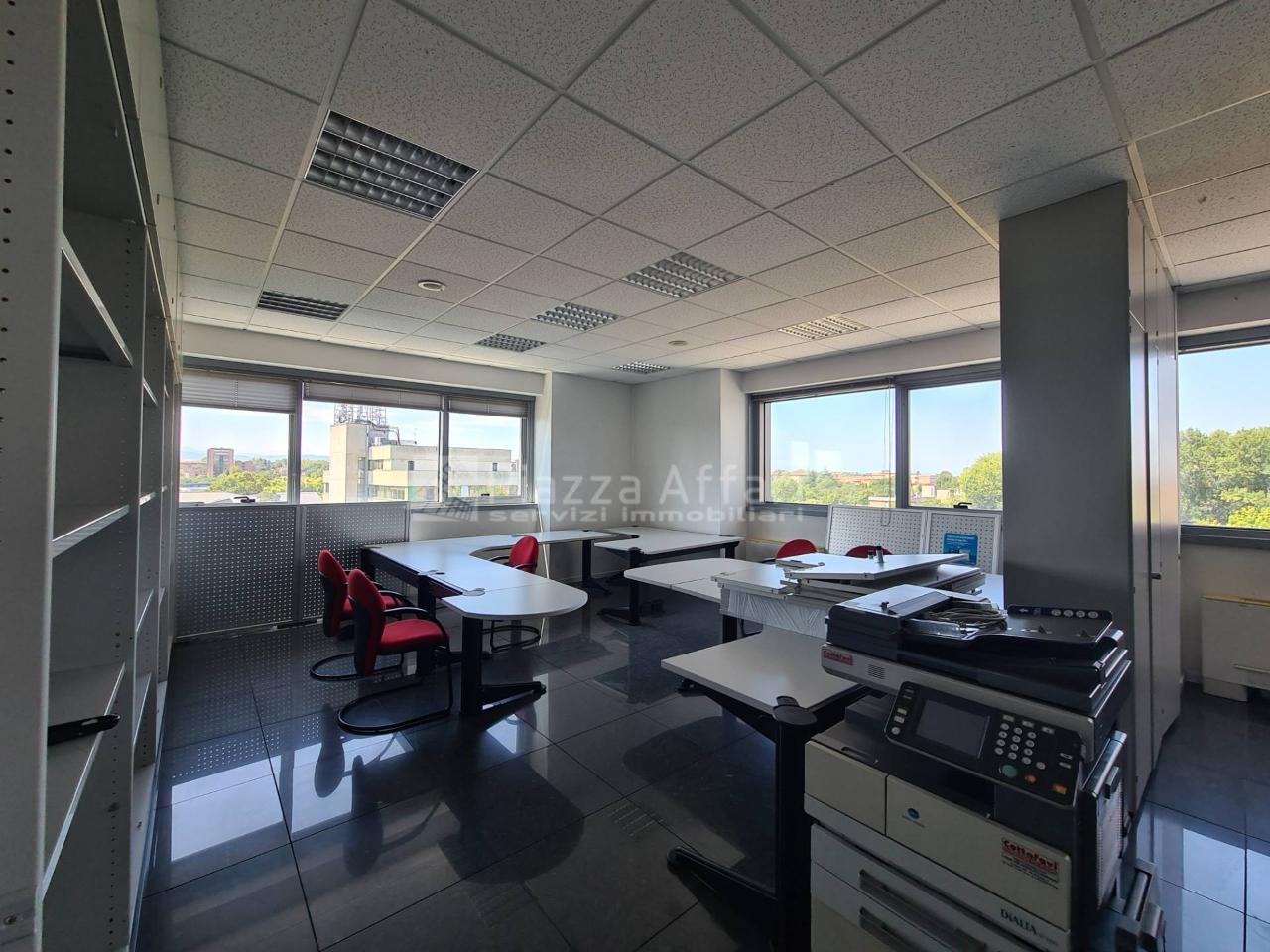 Ufficio in Via Cesare Zavattini 88, Reggio nell'Emilia, {3} - Foto 1