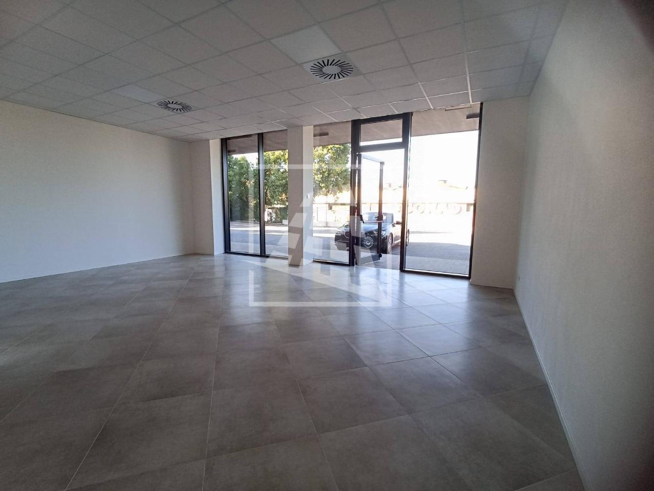 Negozio in Via Crocioni 12, Albinea, {3} - Foto 1