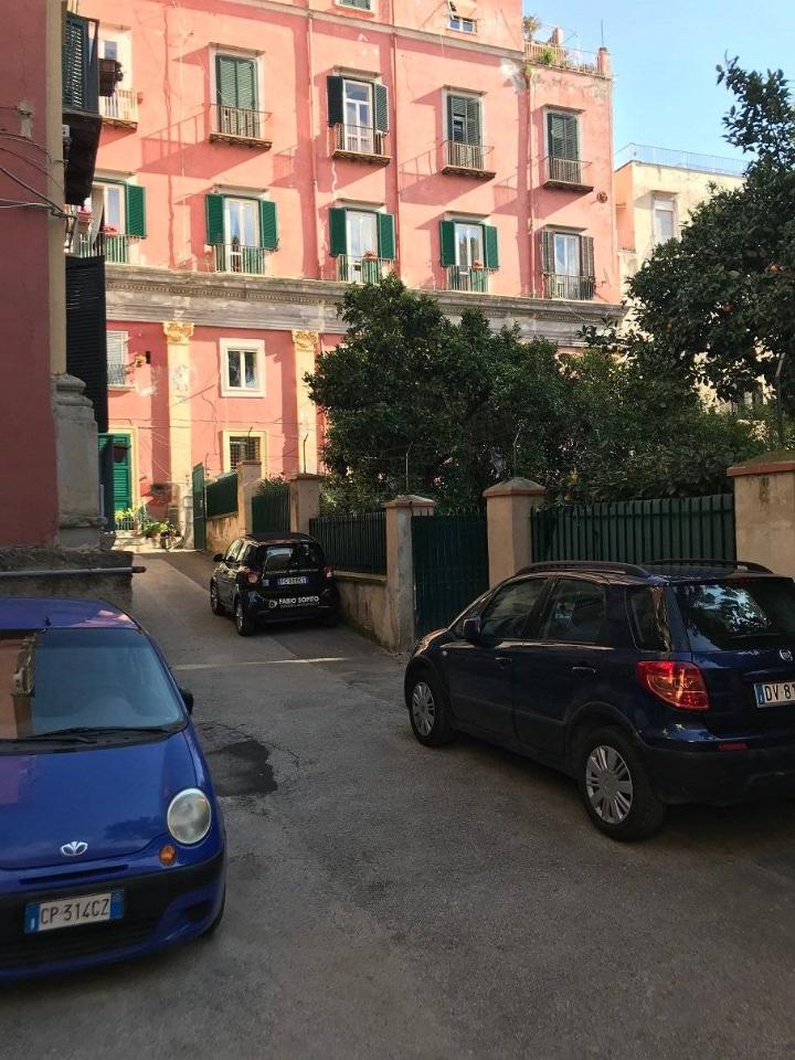 Magazzino in affitto a Napoli