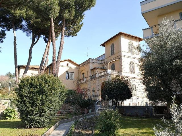 Quadrilocale in Via dei Colli, Grottaferrata - Foto 1