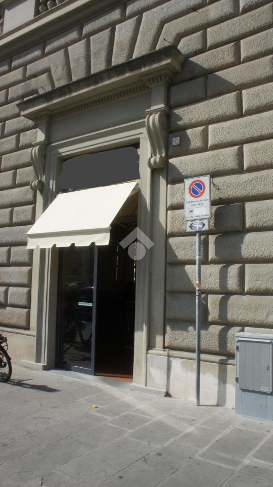 Negozio in vendita a Firenze