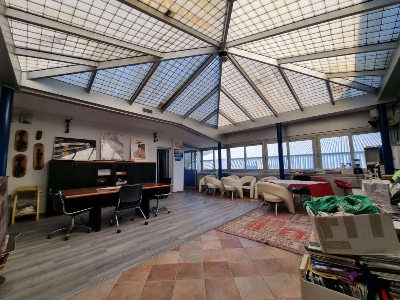Ufficio in , San Martino Buon Albergo, {3} - Foto 1