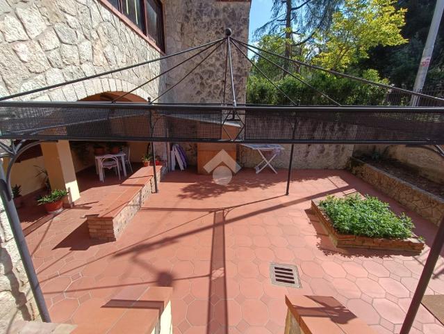 4-room flat in Via Giulio Cesare 10, Rende - Photo 1