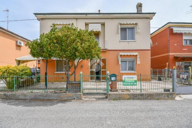 Einfamilienhaus in Via Imerio Gardinali 39, Ferrara - Foto 1