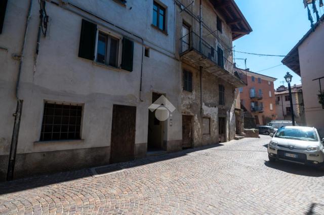 Quadrilocale in Via Monte di Pietà 7, Saluzzo - Foto 1